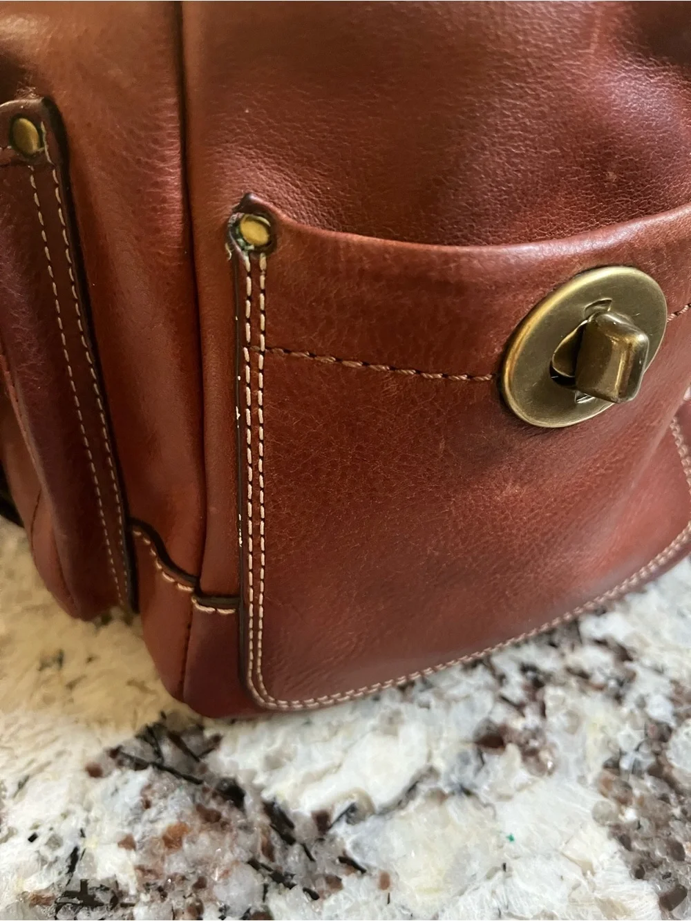 Coach Legacy Mandy satchel leather with brass hardware. Pre-Owned condition-Good - Picture 8 of 16
